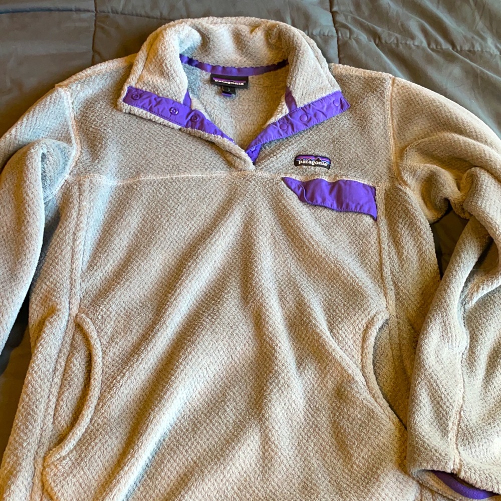 Women’s L Patagonia pull over